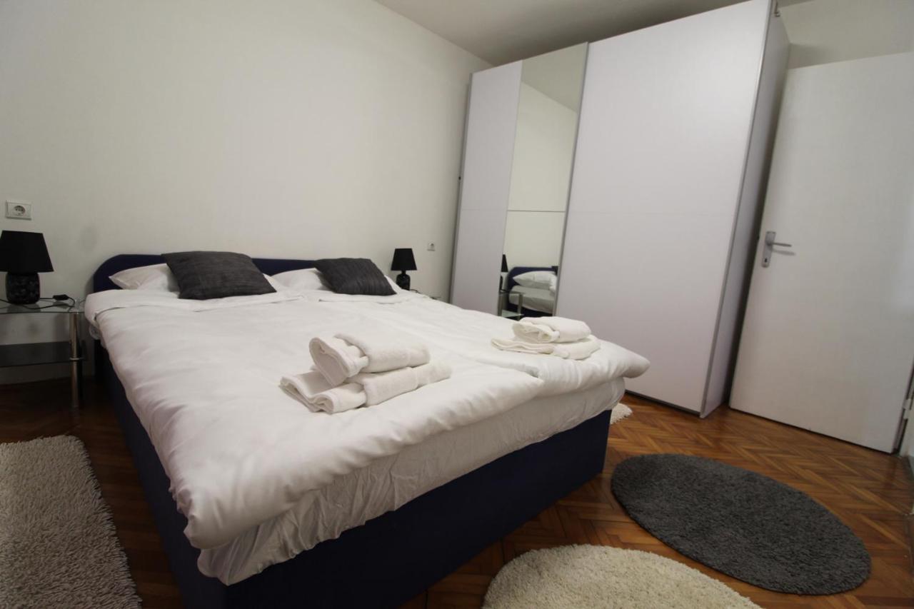 Apartment Matijas, 3 Bedroom Apt With Terrace And Parking Сплит Екстериор снимка
