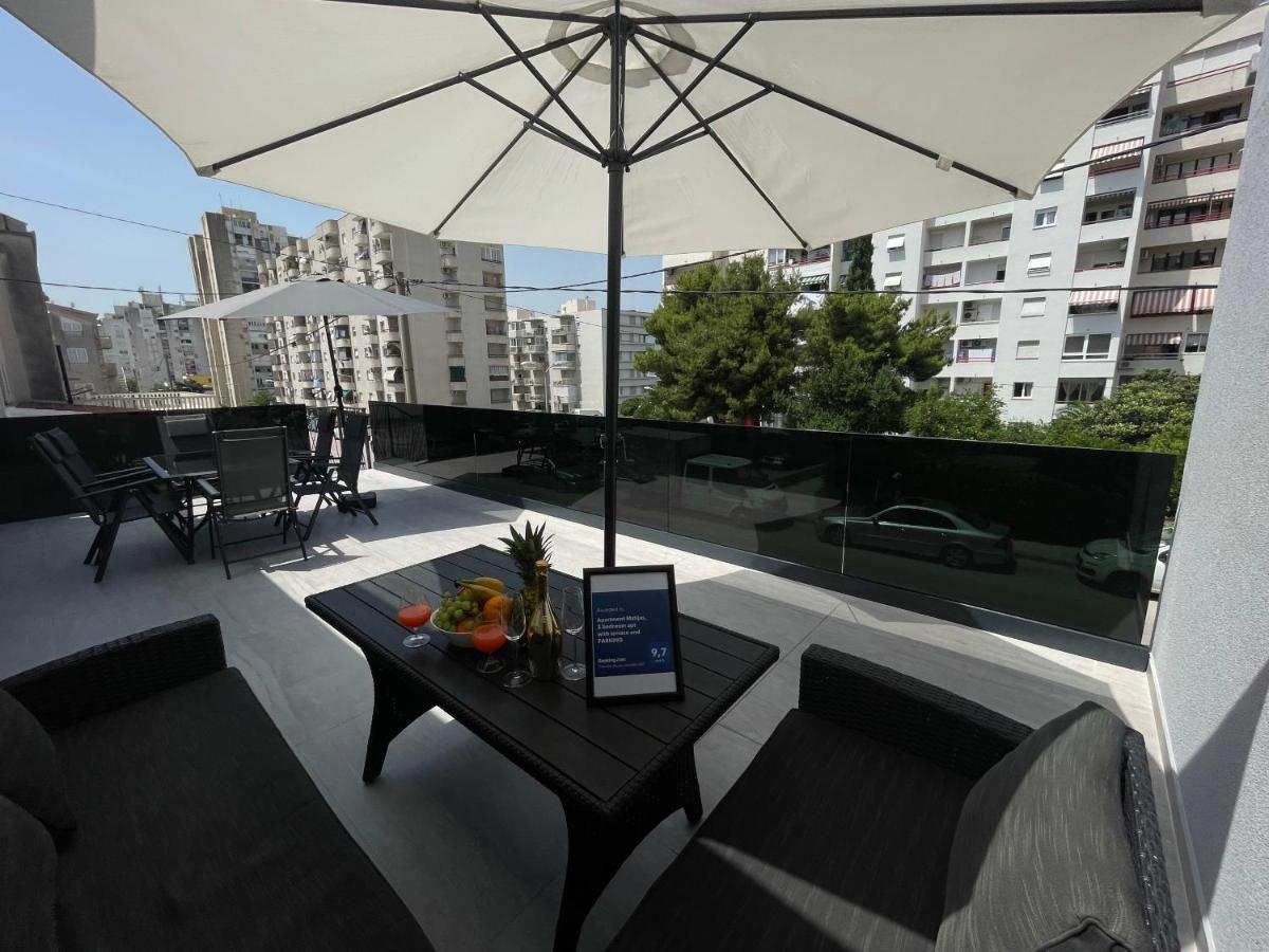Apartment Matijas, 3 Bedroom Apt With Terrace And Parking Сплит Екстериор снимка